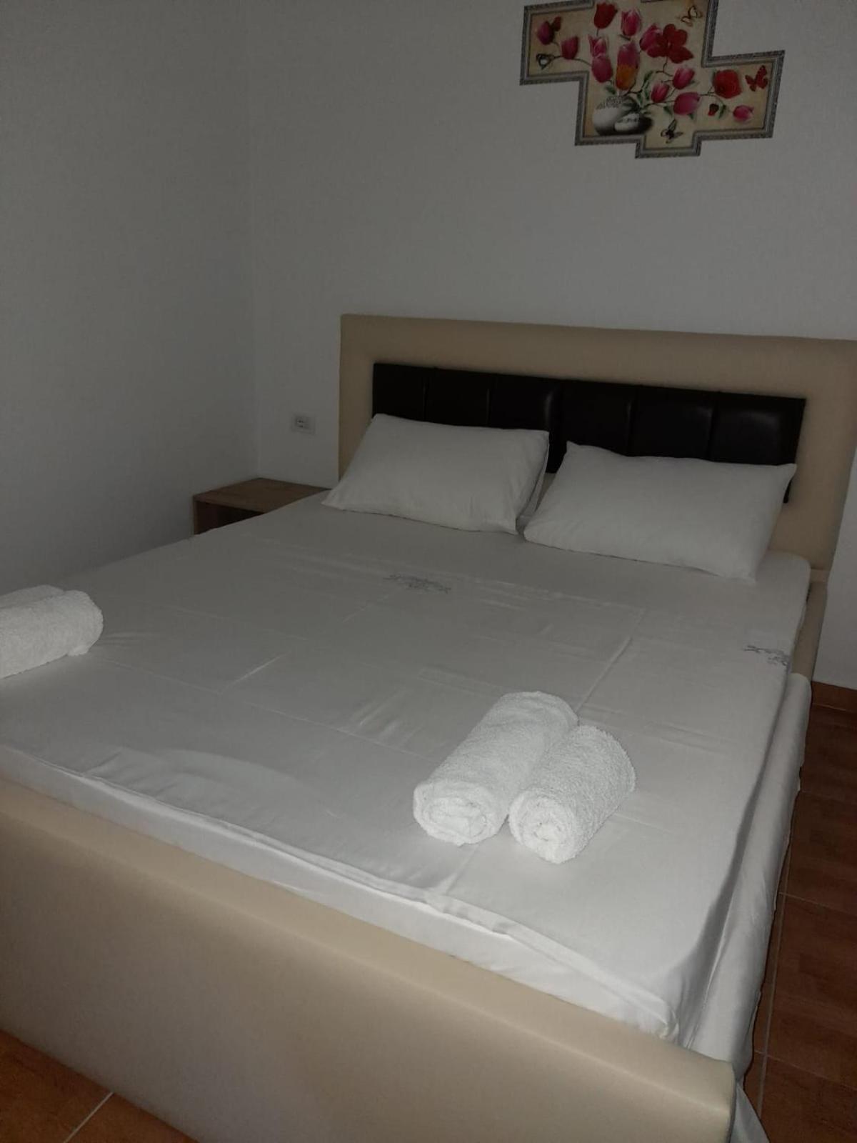 Guesthouse Noan&Yliona Ksamil Rum bild