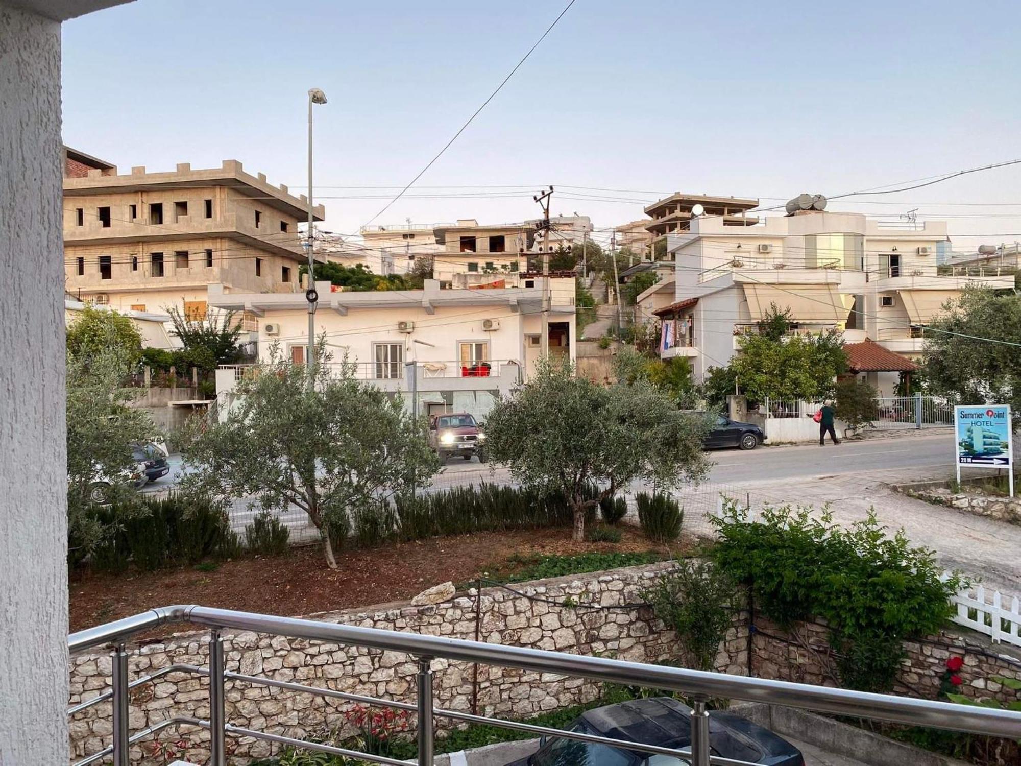 Guesthouse Noan&Yliona Ksamil Exteriör bild