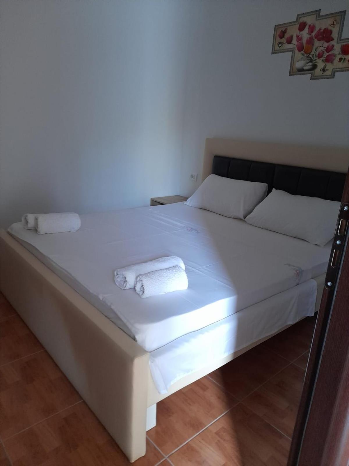 Guesthouse Noan&Yliona Ksamil Rum bild