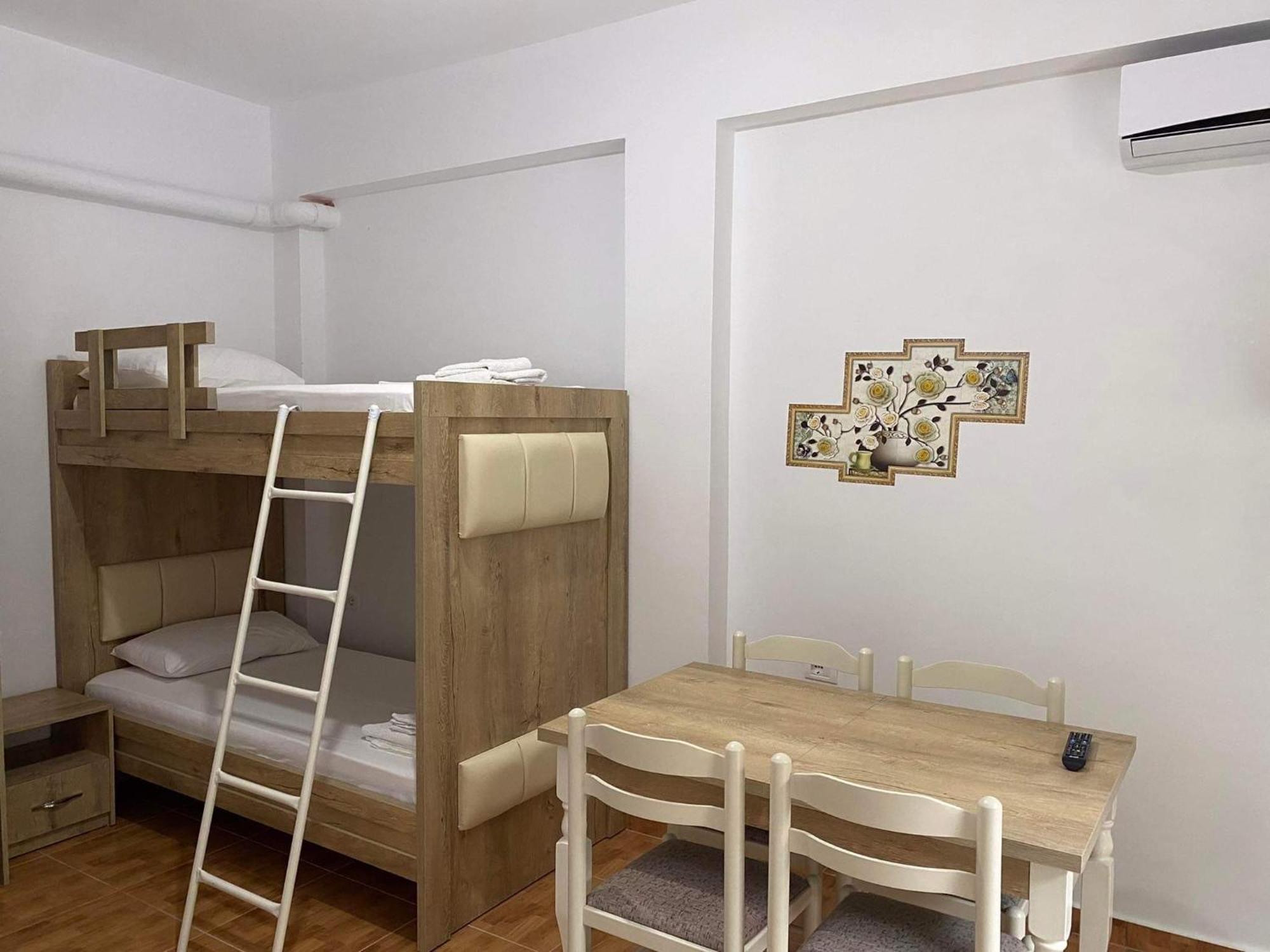 Guesthouse Noan&Yliona Ksamil Rum bild