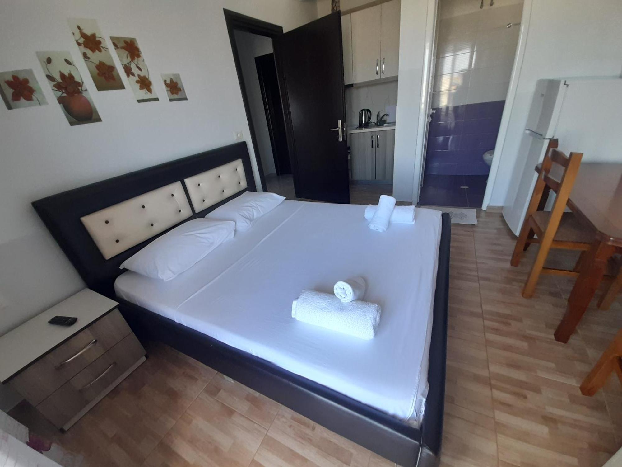 Guesthouse Noan&Yliona Ksamil Rum bild